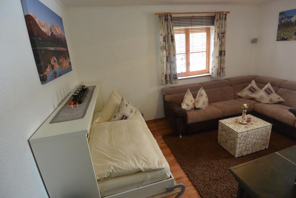 מוטנוואלד Ferienwohnung Woernerblick מראה חיצוני תמונה