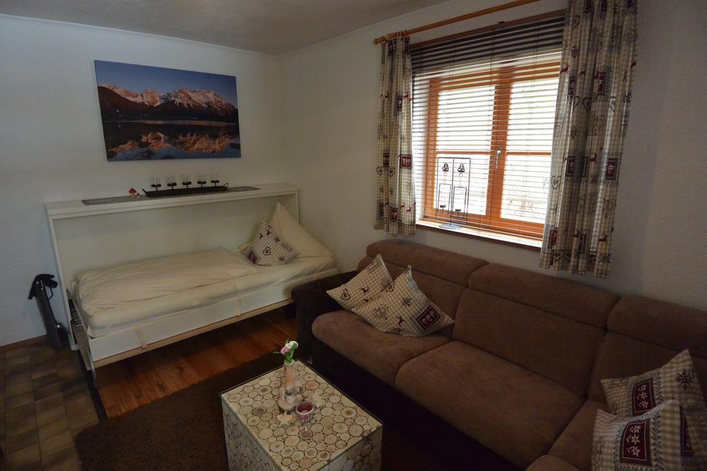 מוטנוואלד Ferienwohnung Woernerblick מראה חיצוני תמונה